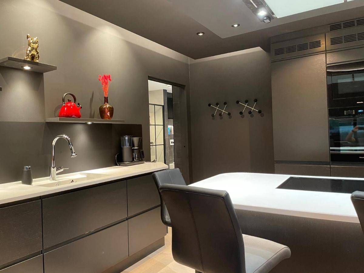 Olden Apartments 2 สตรีน ภายนอก รูปภาพ