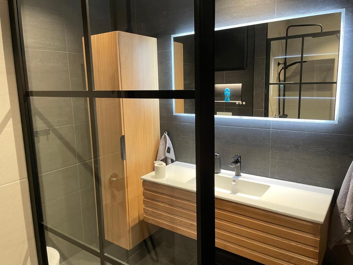 Olden Apartments 2 สตรีน ภายนอก รูปภาพ